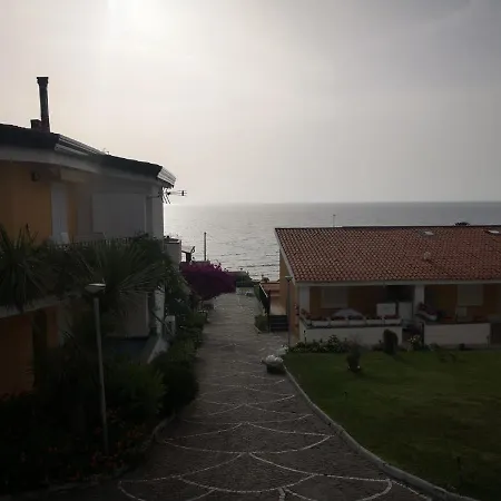 Othalan Aparments Apartmán Castellabate